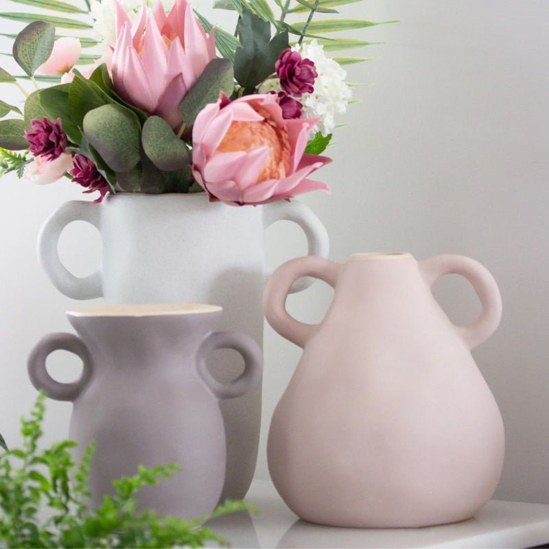 Potter Vase - Blush