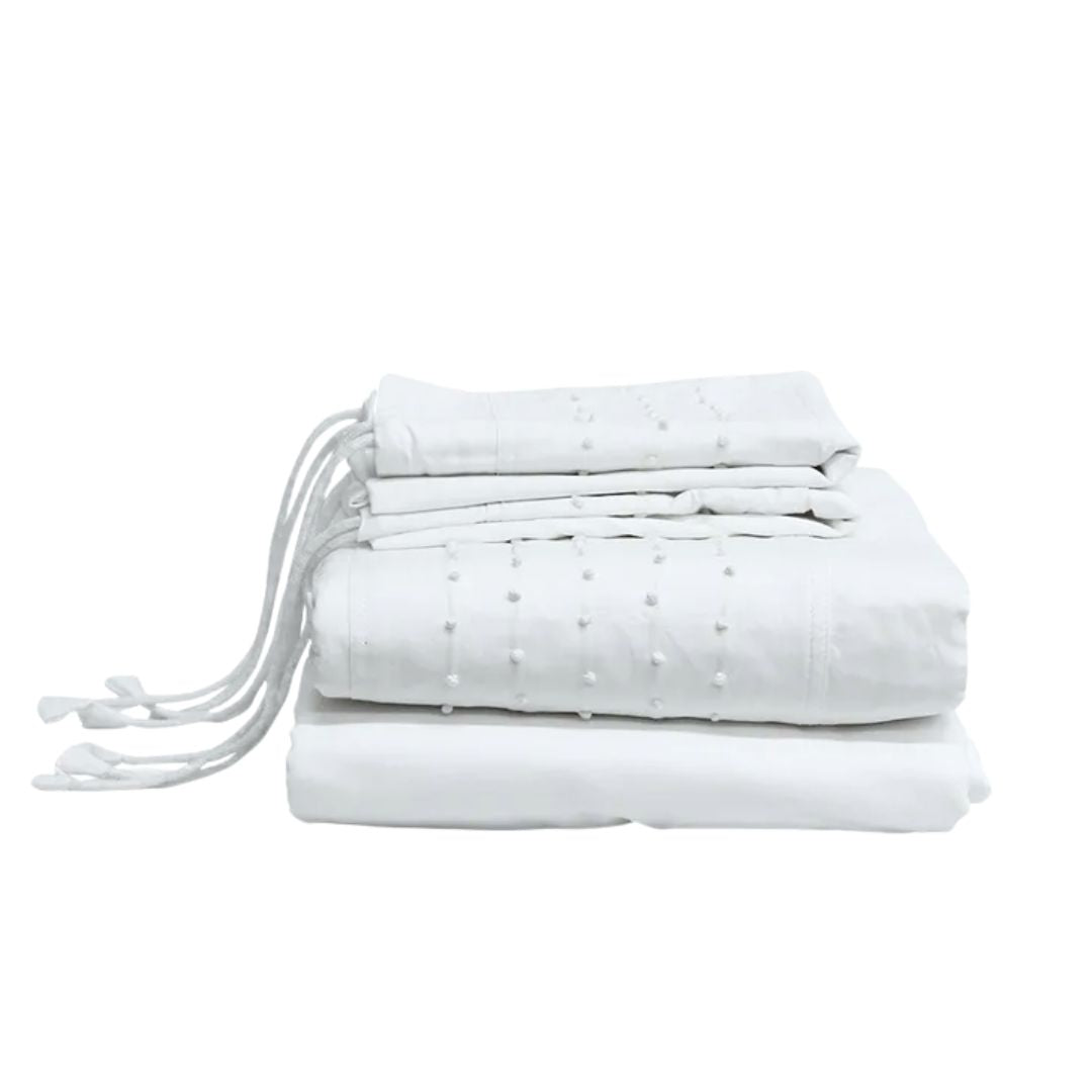 Embelli Flat Sheet with Dots - King