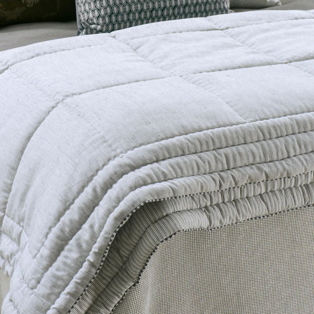 Tobiishi Grey Comforter - 240x200