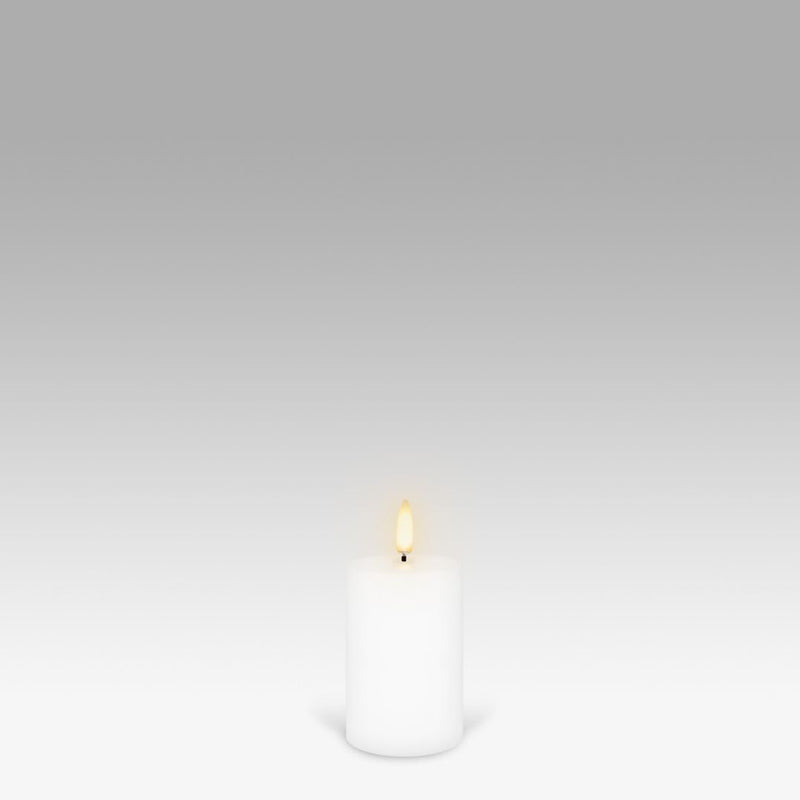 LED Pillar Candle: Nordic White - 5x7.6cm