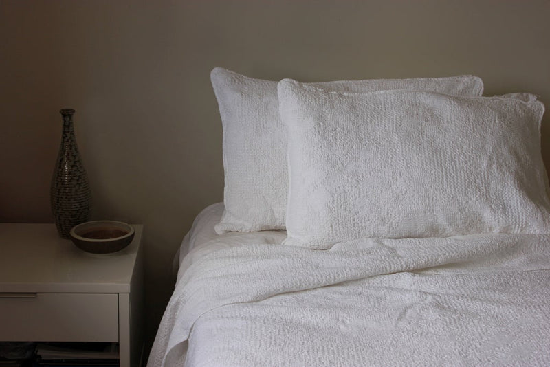 Echo Stonewashed White Duvet Set - Queen