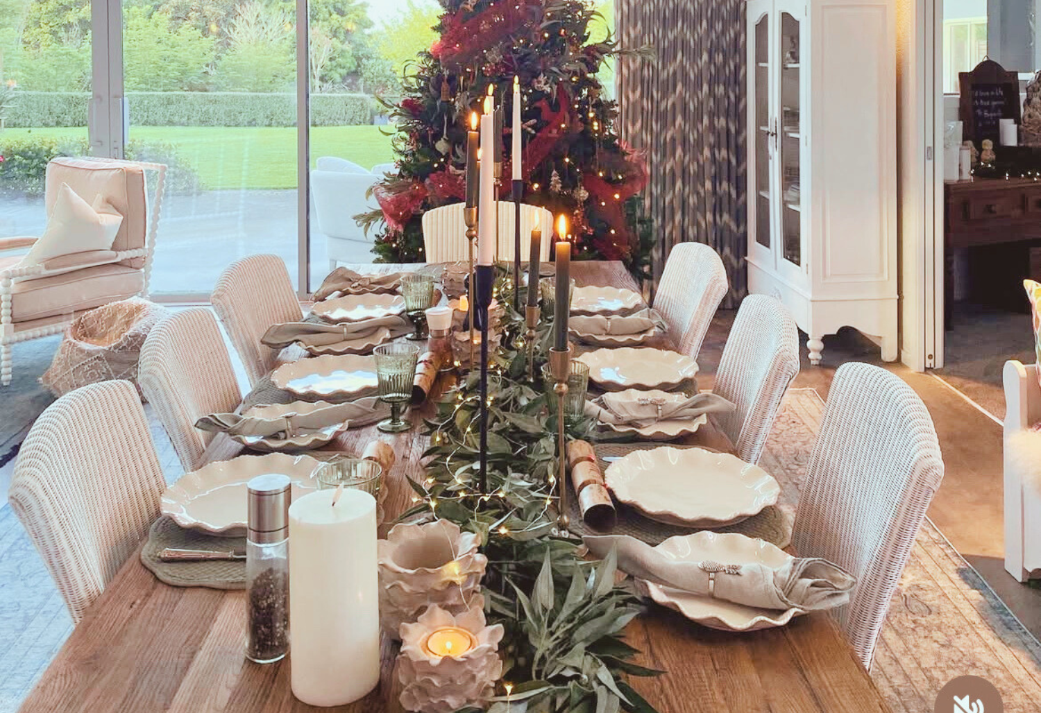 Christmas Styling Trends 2025 NZ — Summer Luxe Décor Guide