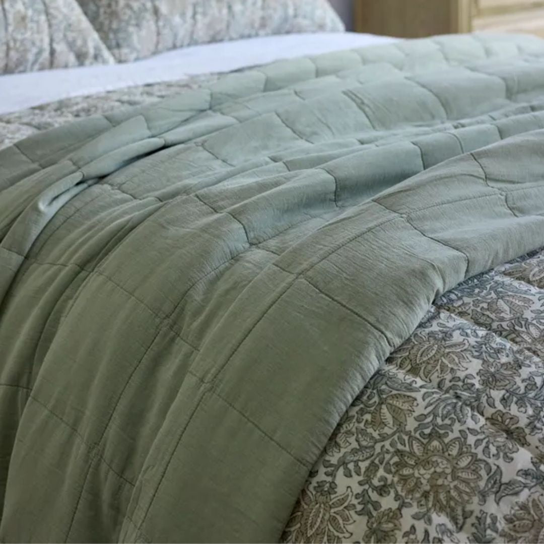 Freya Quilt: Sage - Large