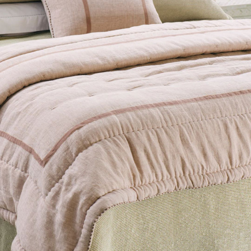 Luchesi Pink Clay Comforter - 240x200