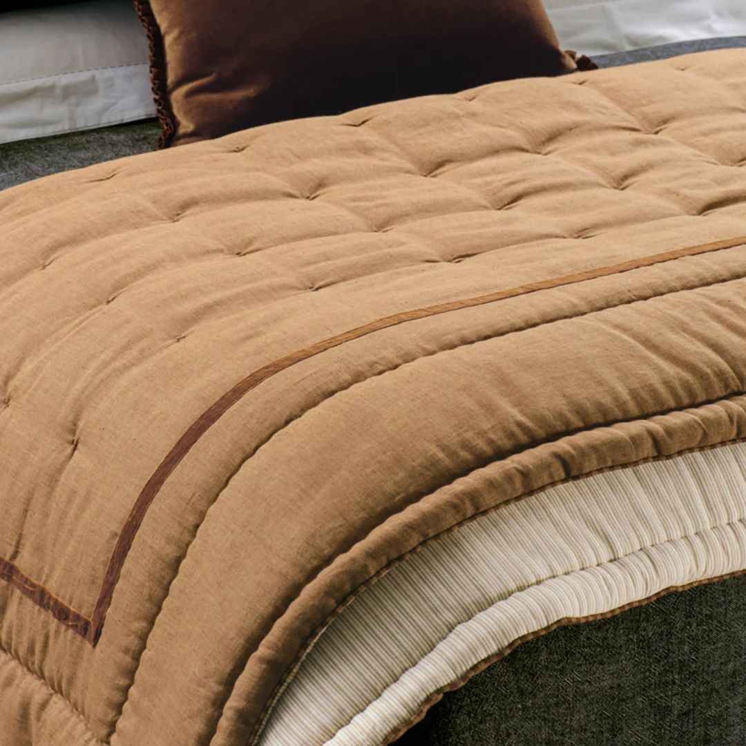 Luchesi Sepia Comforter - 240x200