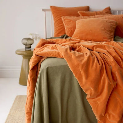 Venus Cotton Velvet Quilted Throw: Tangelo - 140x180