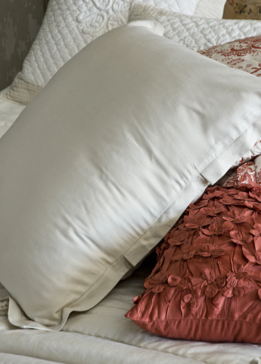 Peony Pale Blue Eurocase