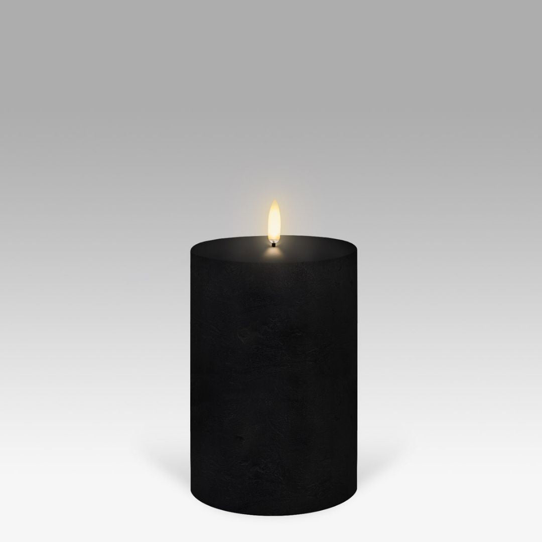 LED Pillar Candle: Matte Black - 10.1x15.2cm